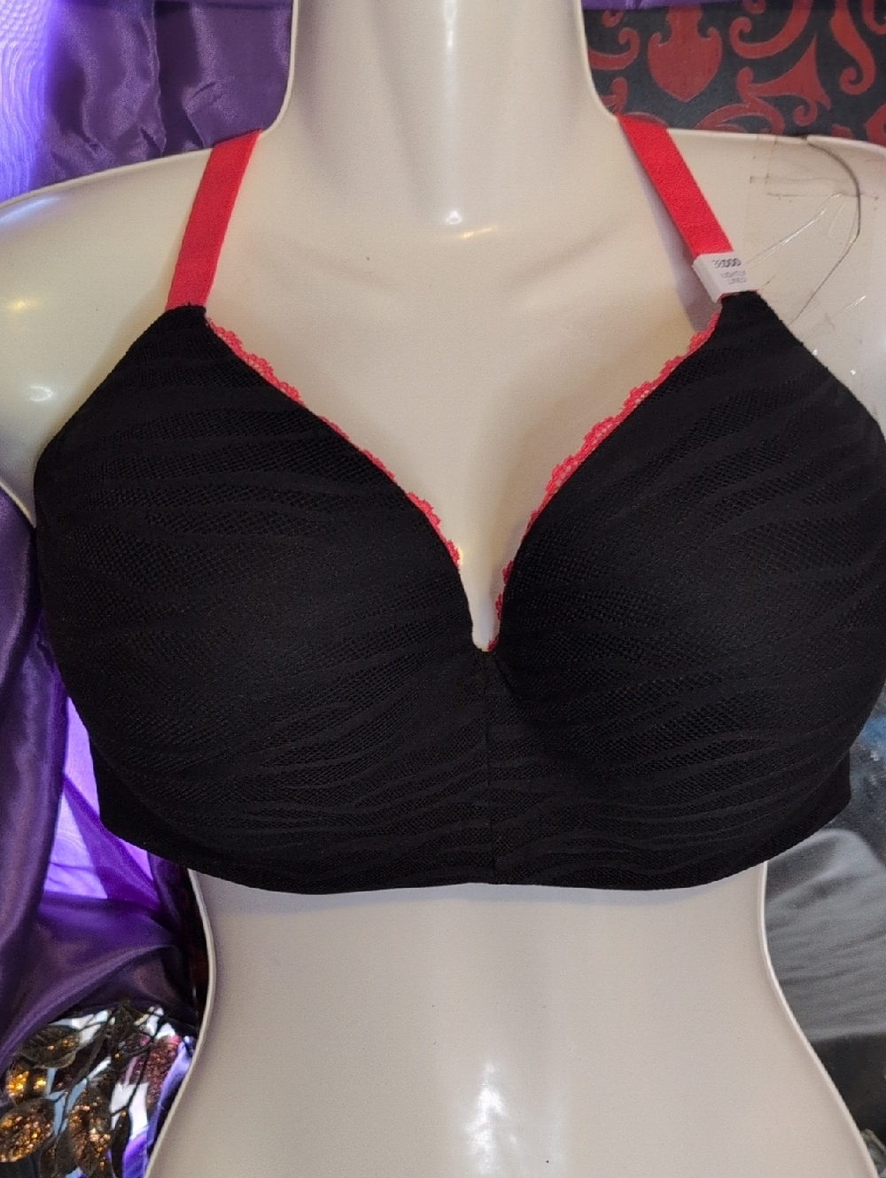 PINK Victoria's Secret Black Bra with Hot Pink Straps And Lace Trim Convertible